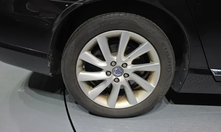 Volvo S80