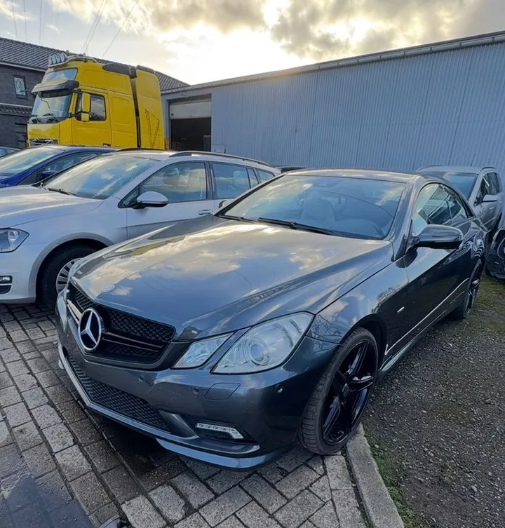 Mercedes-Benz E 350