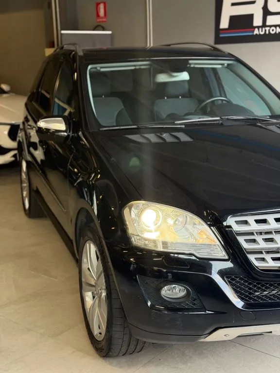 Mercedes-Benz ML 320