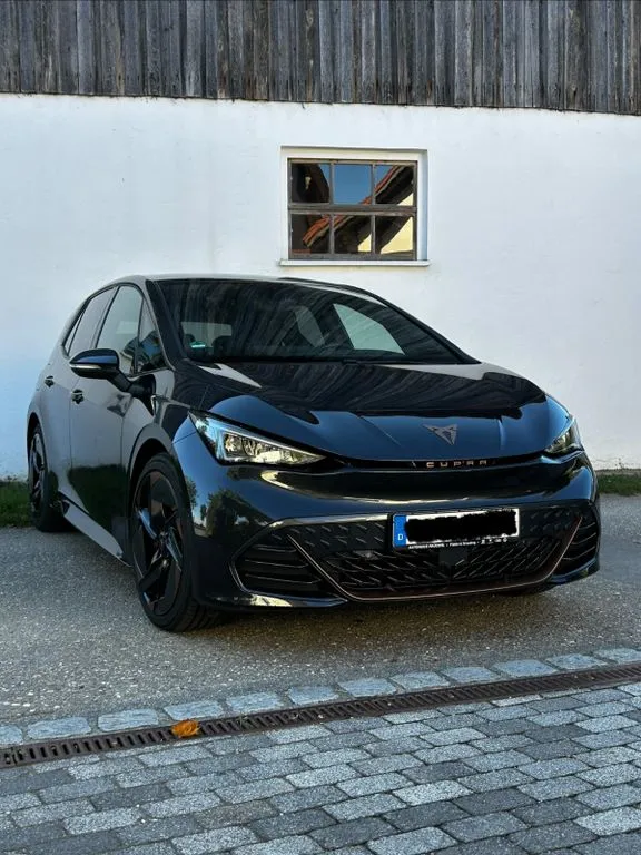 Cupra Born