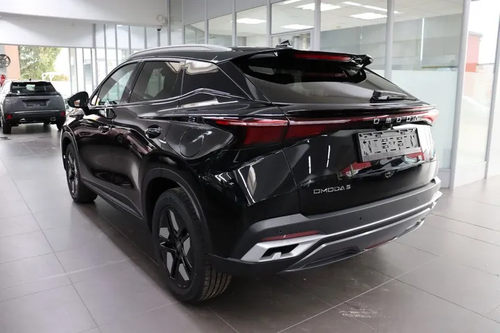 OMODA 5