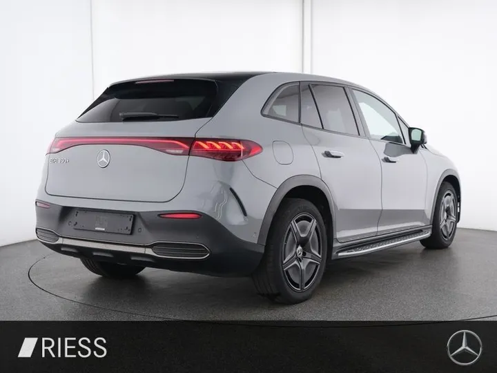 Mercedes-Benz EQE SUV
