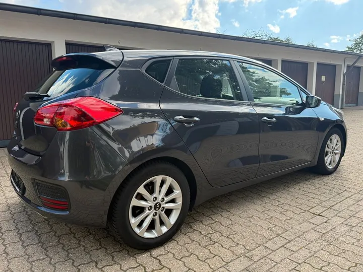 Kia cee'd / Ceed
