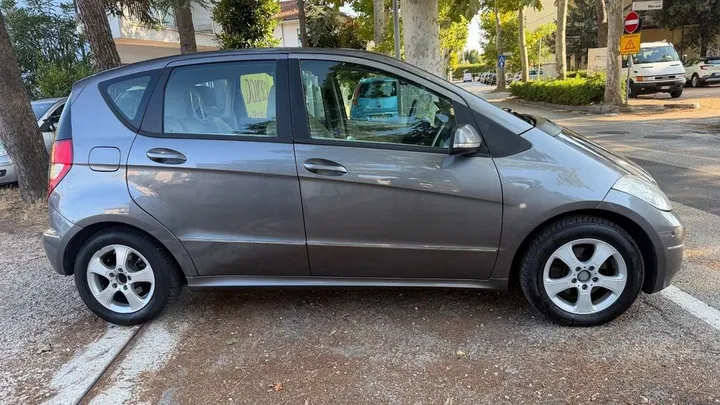 Mercedes-Benz A 160