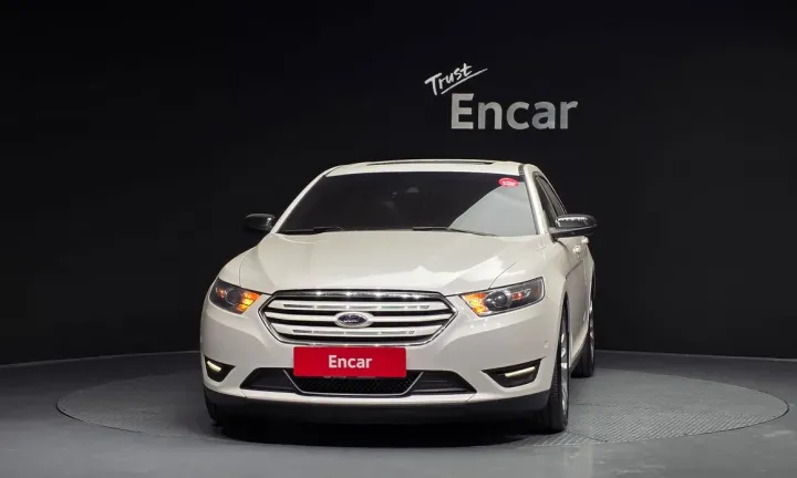 Ford Taurus