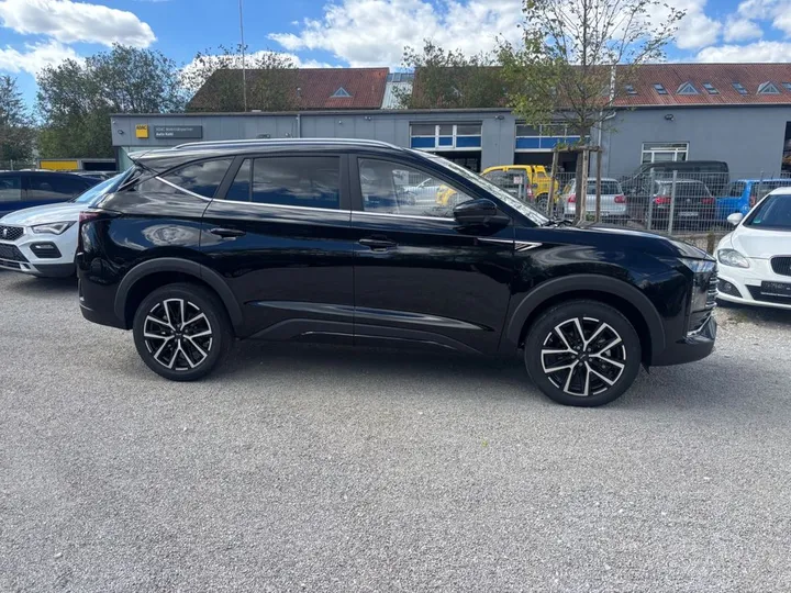 JAC 8 Pro