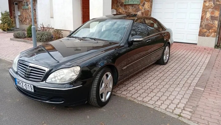 Mercedes-Benz S 600