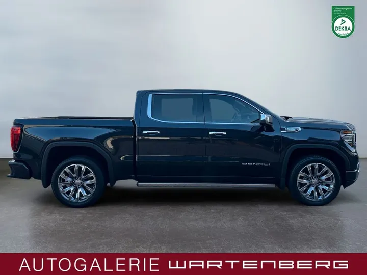 GMC Sierra