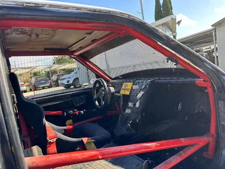 Peugeot 106