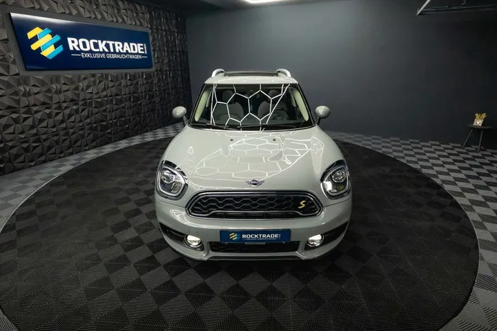 MINI Countryman SE (Cooper)