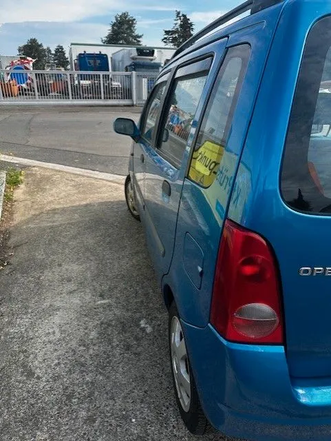 Opel Agila