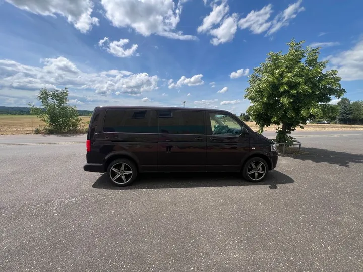 Volkswagen T5 Caravelle