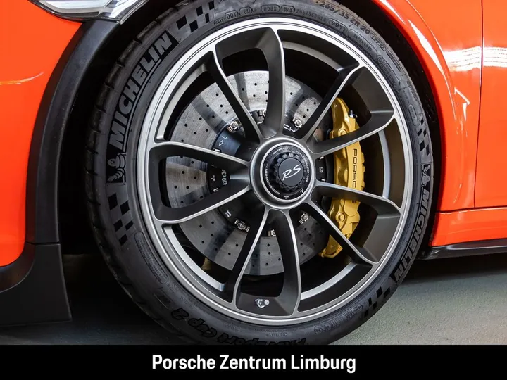 Porsche 991