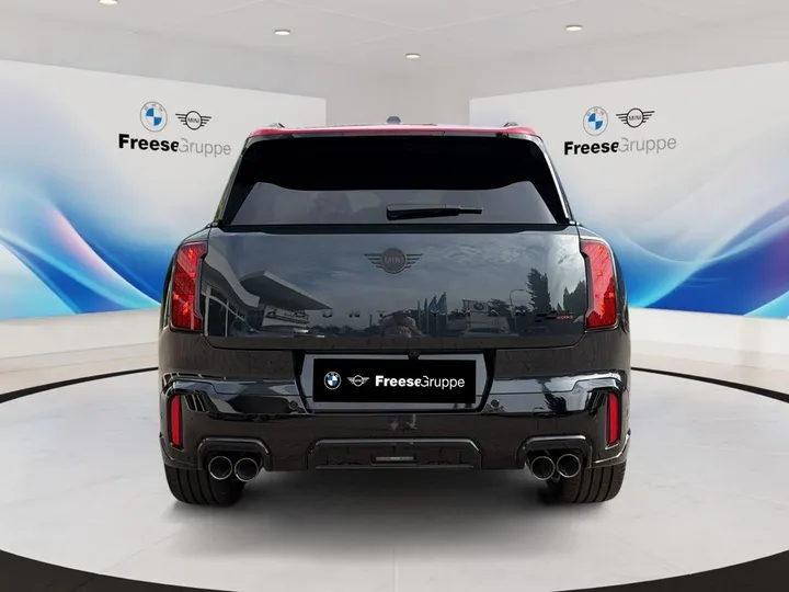 MINI John Cooper Works Countryman