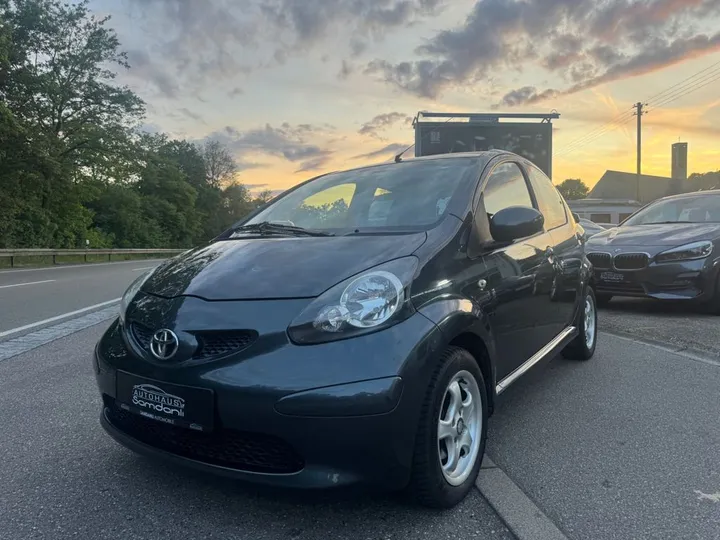 Toyota Aygo (X)