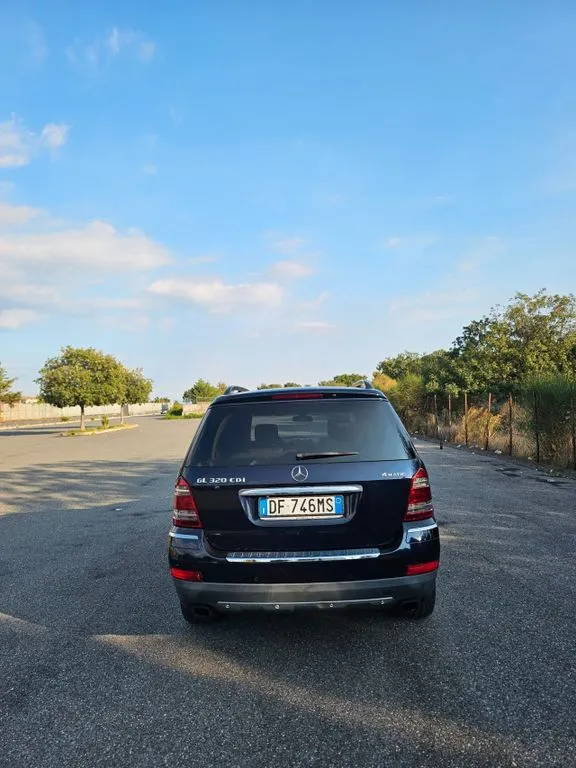 Mercedes-Benz GL 320