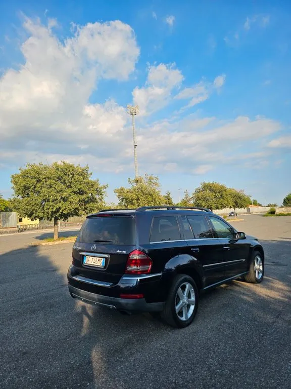 Mercedes-Benz GL 320