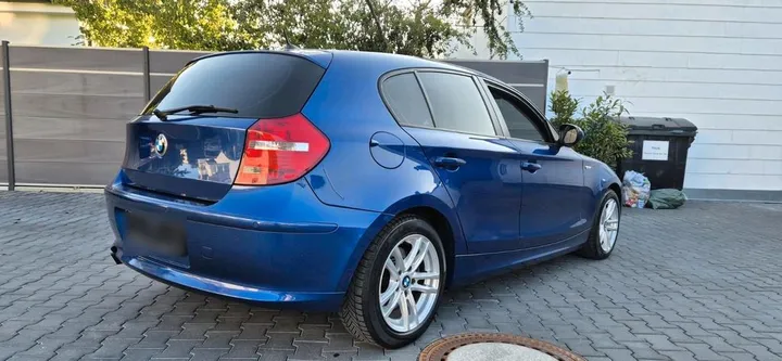 BMW 120