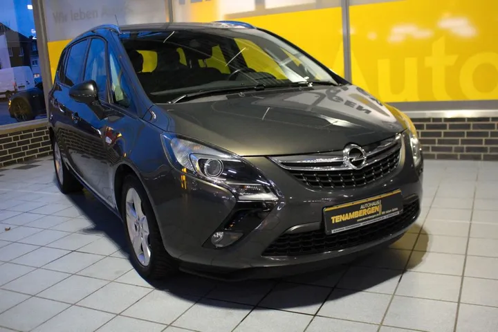 Opel Zafira Tourer