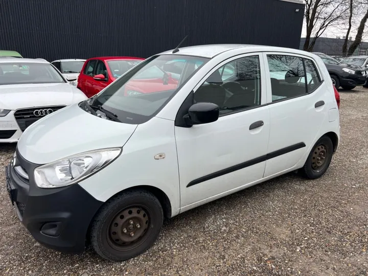 Hyundai i10