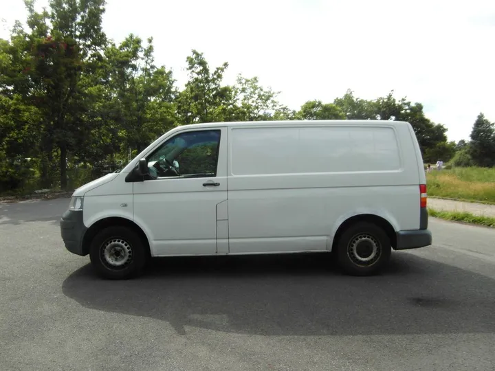 Volkswagen T5 Transporter