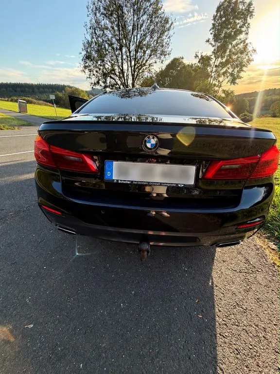 BMW 530