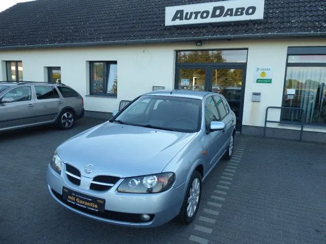 Nissan Almera