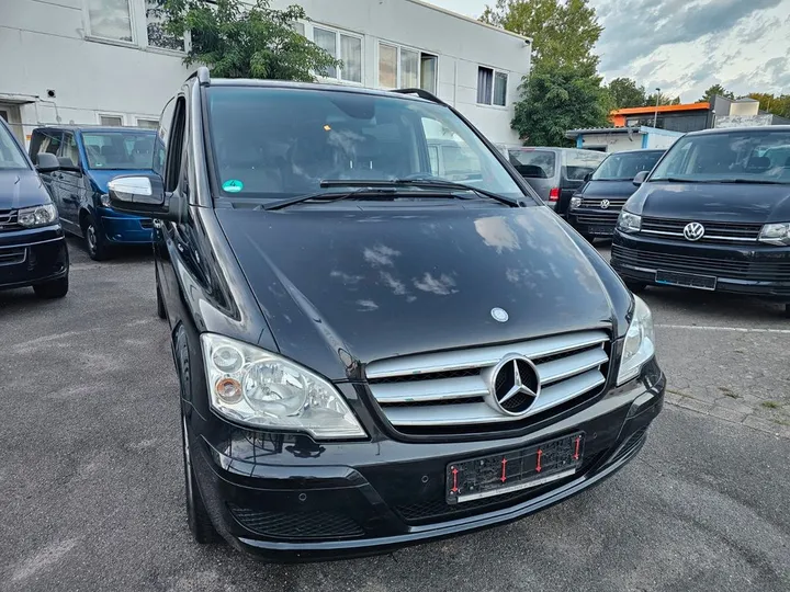 Mercedes-Benz Viano