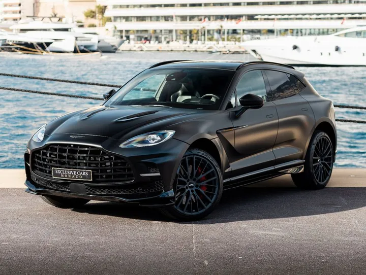 Aston Martin DBX