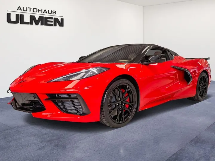 Corvette C8