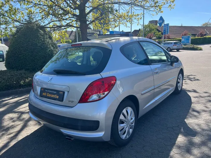 Peugeot 207