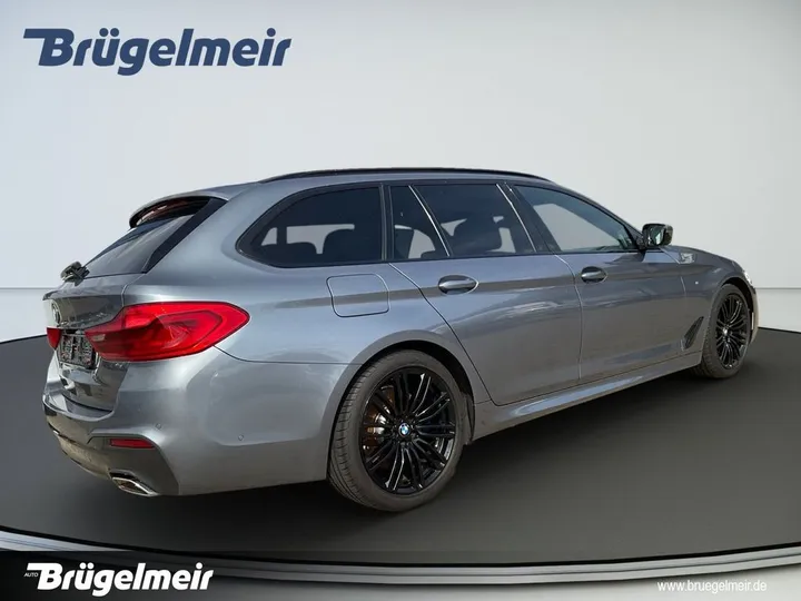 BMW 530
