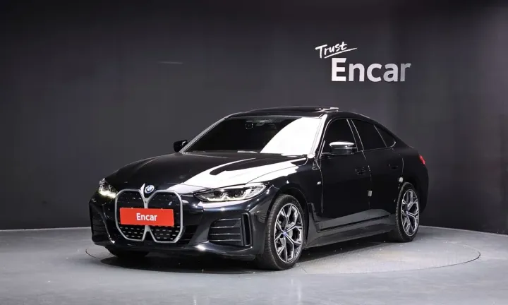 BMW i4