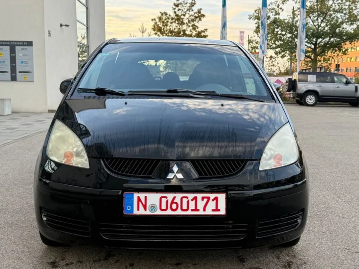 Mitsubishi Colt