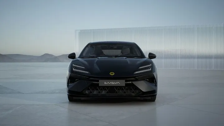 Lotus Emeya