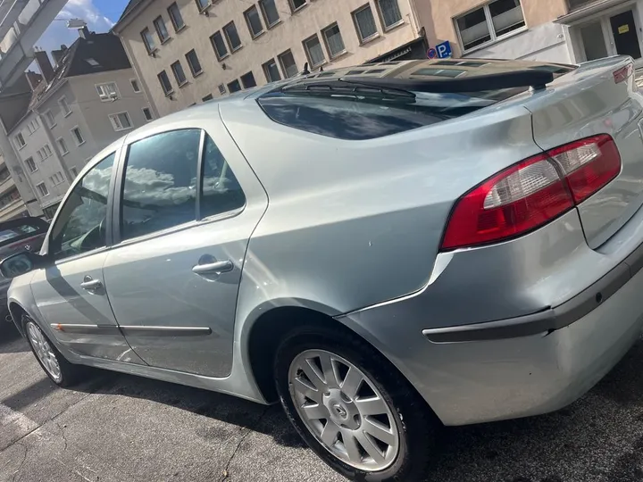Renault Laguna