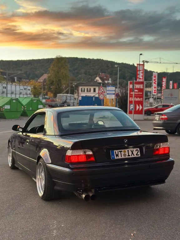 BMW 328