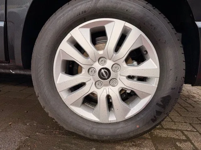 Nissan Primastar
