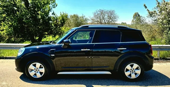 MINI One D Countryman