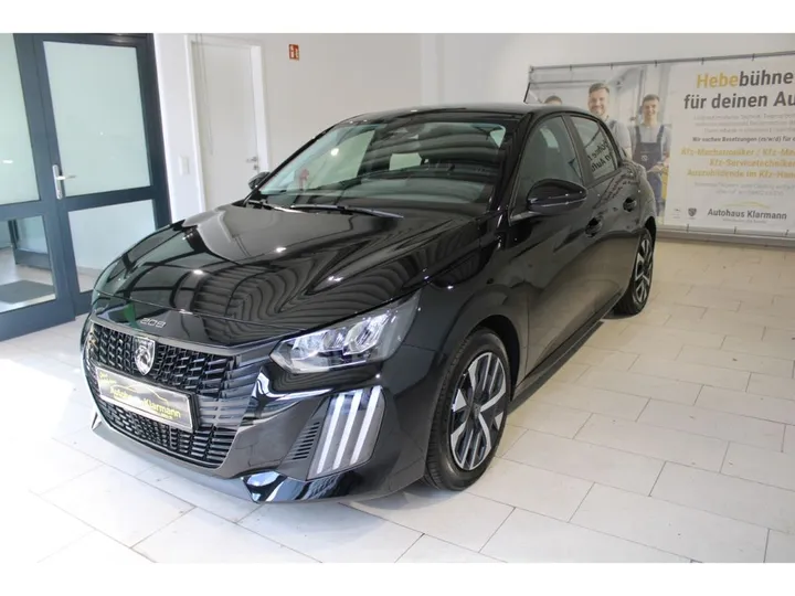 Peugeot 208