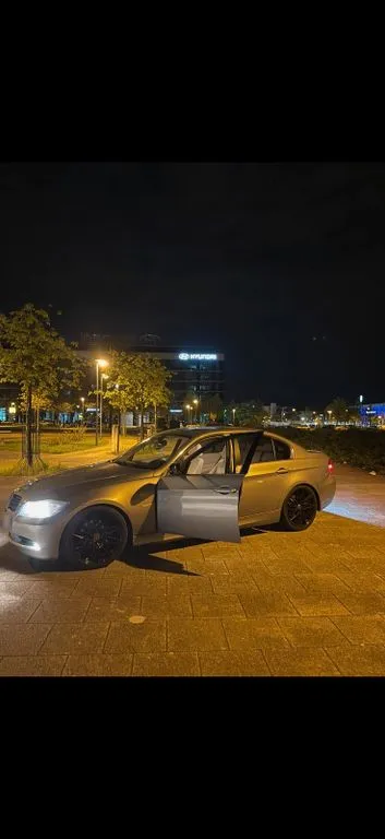 BMW 325