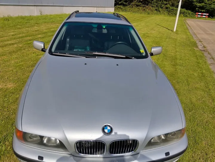 BMW 540