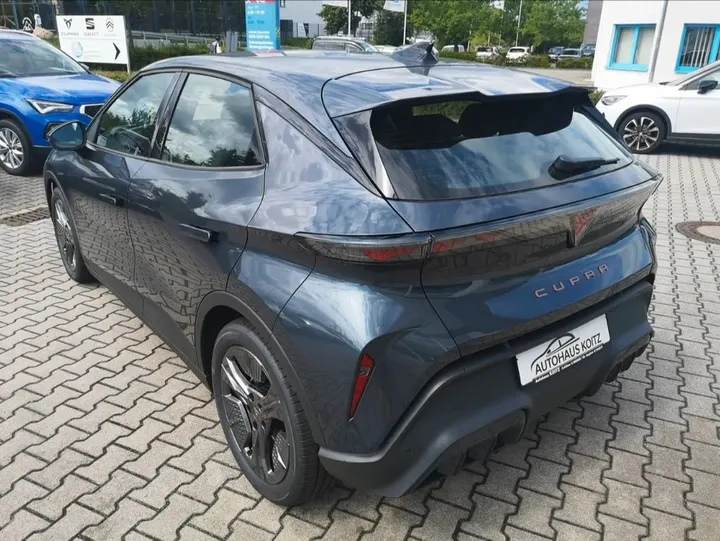 Cupra Raval