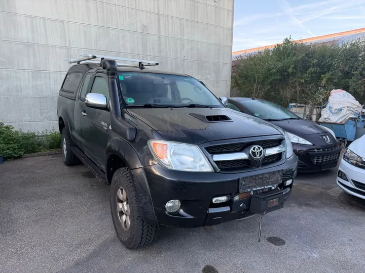 Toyota Hilux
