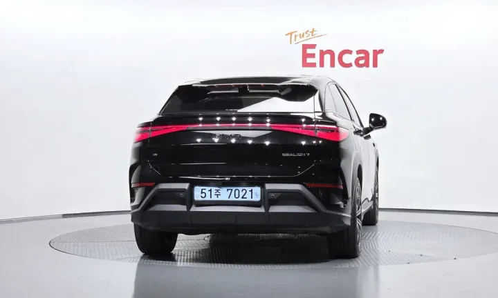 BYD Sealion 7