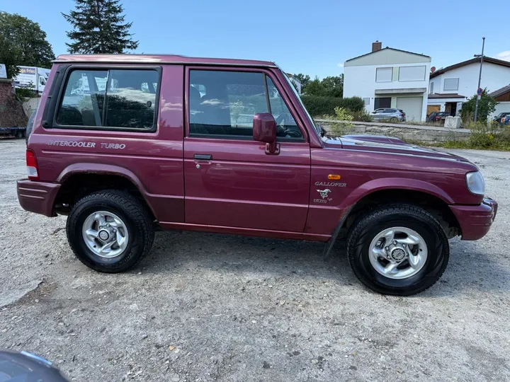 Hyundai Galloper