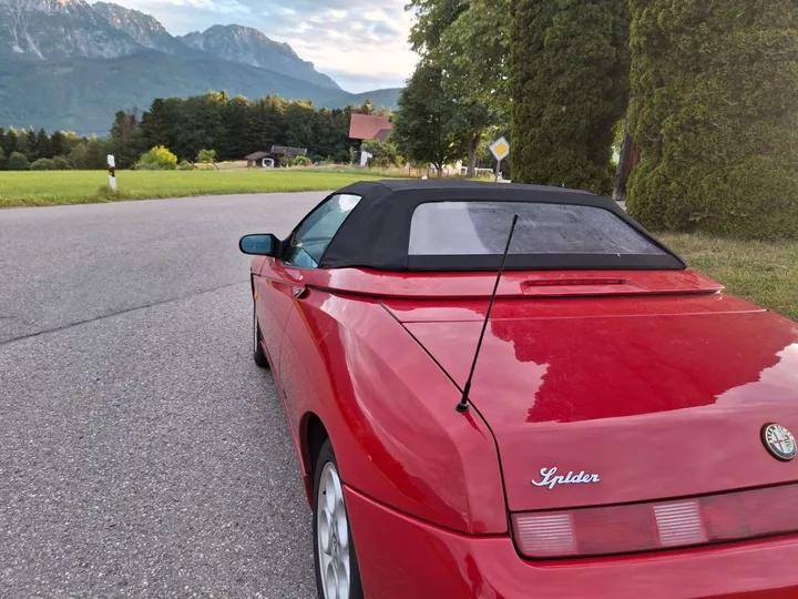 Alfa Romeo Spider