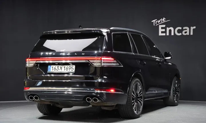 Lincoln Aviator