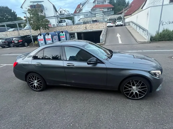 Mercedes-Benz C 250