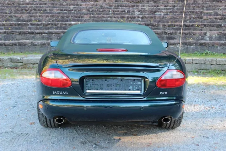 Jaguar XKR